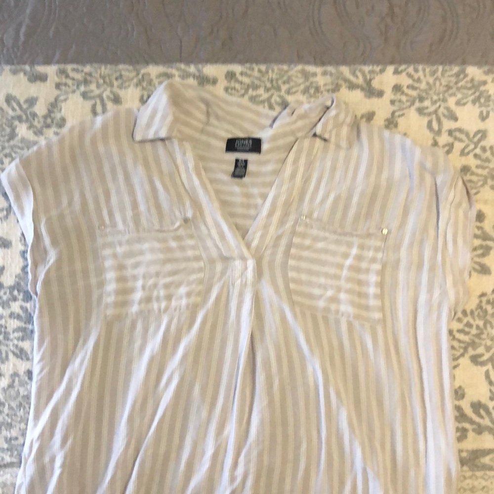 Collared tank